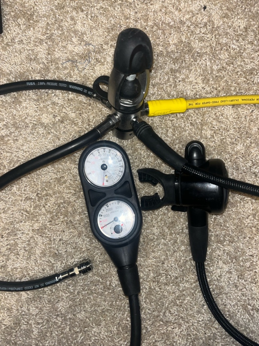 Scuba Diving Regulator - Picture 5 of 14